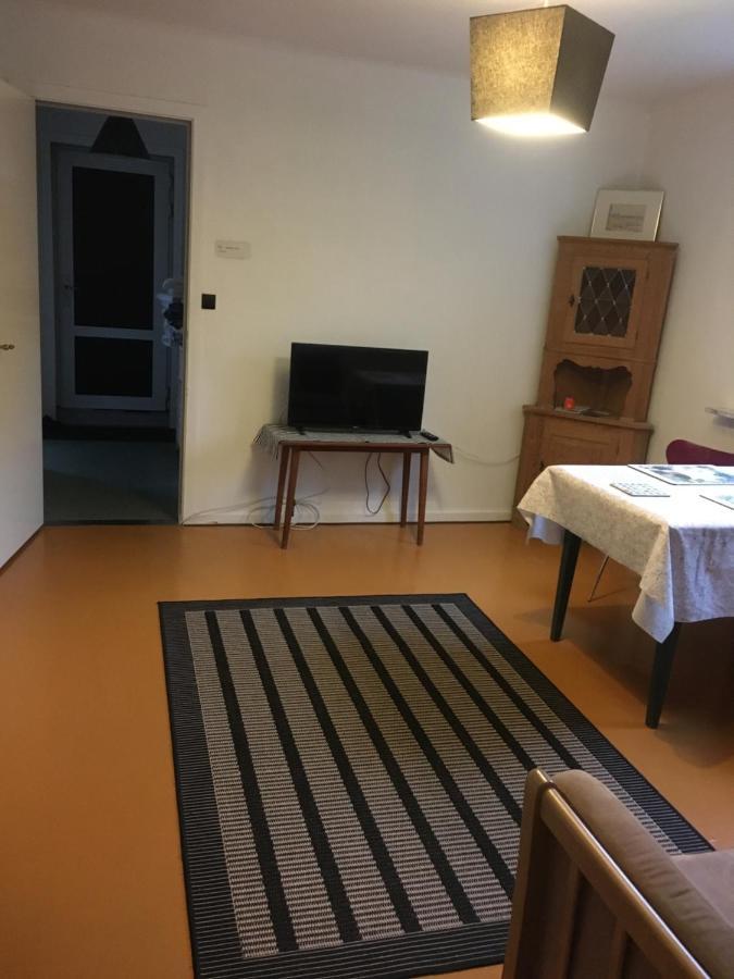 Roligt Centralt Beliggende Lejlighed I Tórshavn Exteriör bild